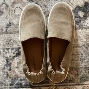 Lucky brand size 8 suede shoe